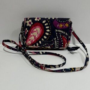 Vera Bradley RFID 3-in-1 Crossbody bag in Painted Paisley